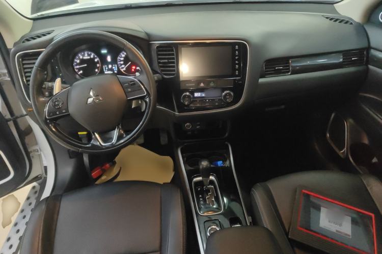 Used Mitsubishi Outlander 2018 2.4L 4x4 Elite Edition 5 Seats