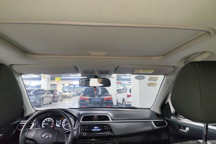 Used Hyundai Verna 2017 1.4L Automatic YueXiang Edition China V-standard
