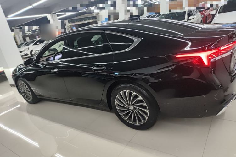 Used Buick LaCrosse 2025 28T Platinum Edition
