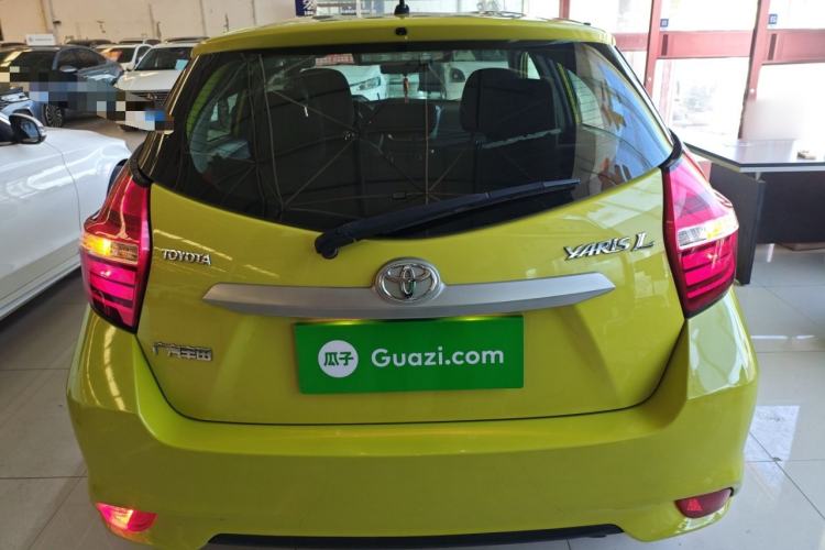 Used Toyota YARiS L 2016 Revised 1.5E CVT Charming Edition