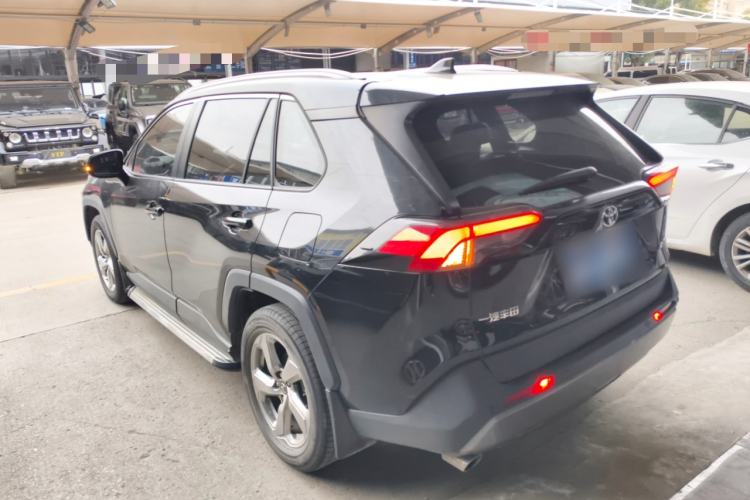 Used Toyota RAV4 2022 2.0L CVT Two-Wheel Drive Fashion Edition
