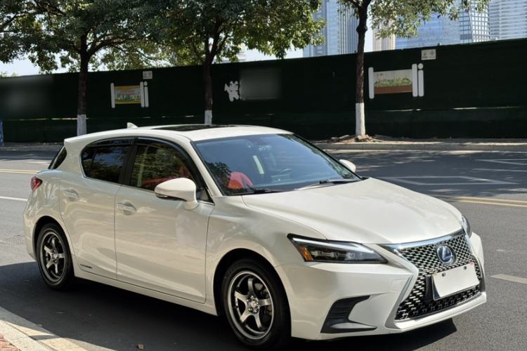 Used Lexus CT 2017 CT200h Comfort Edition Monochrome China V Standard
