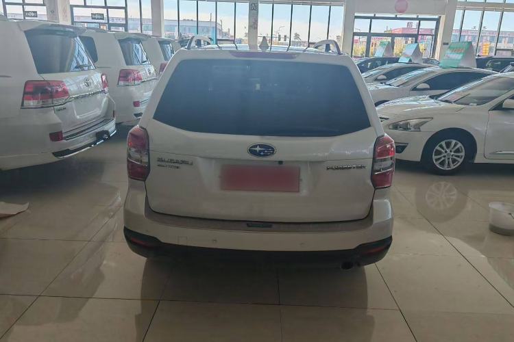 Used Subaru Forester 2014 2.0i Automatic Luxury Edition
