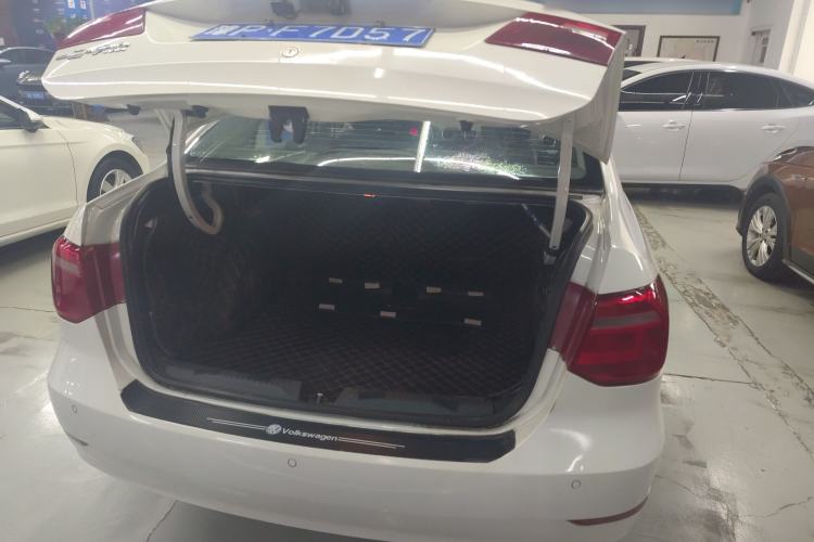 Used Volkswagen Jetta 2015 Zhihui Edition 1.4L Manual Comfort Model