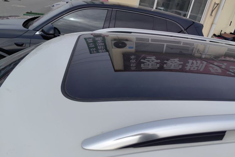 Used Volkswagen Tiguan L 2019 Revised 330TSI Automatic Two-Wheel Drive Smart & Luxury Edition China VI Standard