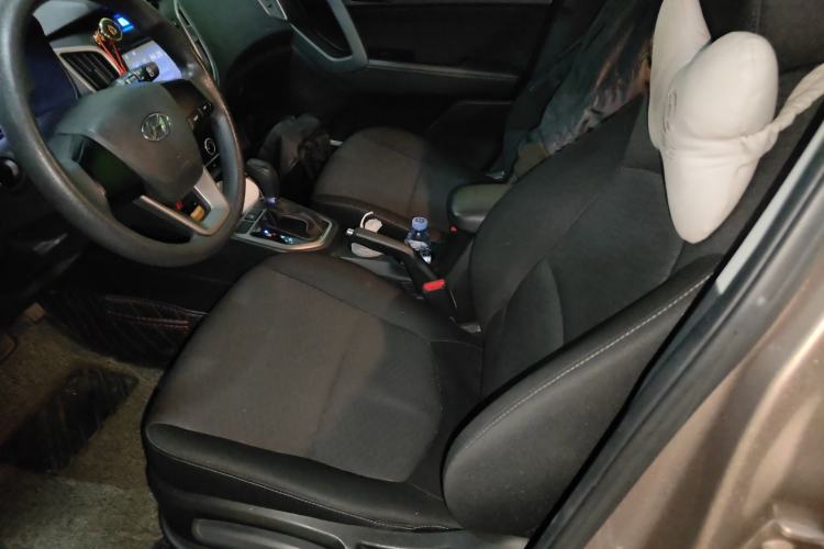 Used Hyundai ix25 2015 1.6L Automatic Two-Wheel Drive Fashionable GS Model
