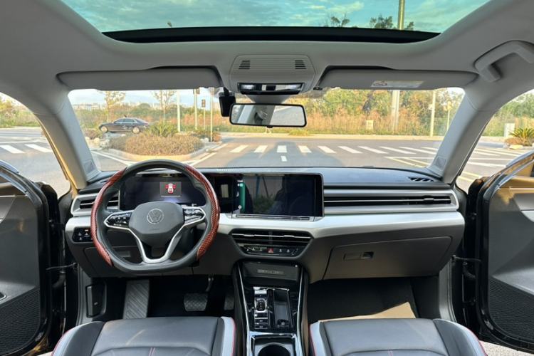 Used Volkswagen Lamando 2023 Lavida L 280TSI DSG Cool & Spicy Edition
