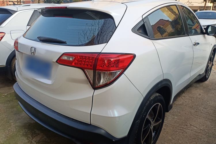 Used Honda Vezel 2020 1.5L CVT Pioneer Edition