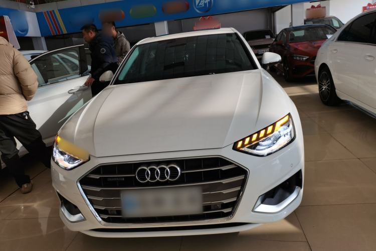 Used Audi A4L 2020 40 TFSI quattro Luxury Prestige Edition
