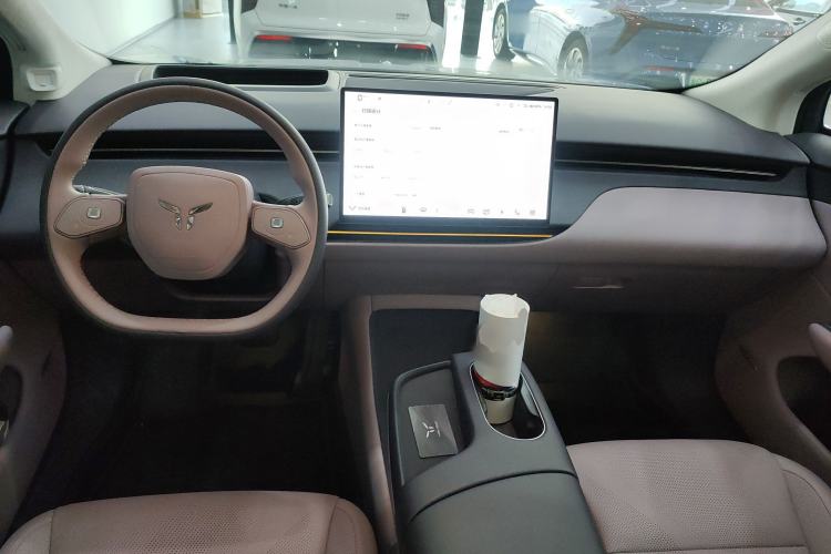 Used Hongqi Tiangong 06 2025 660 Four-Wheel Drive Version
