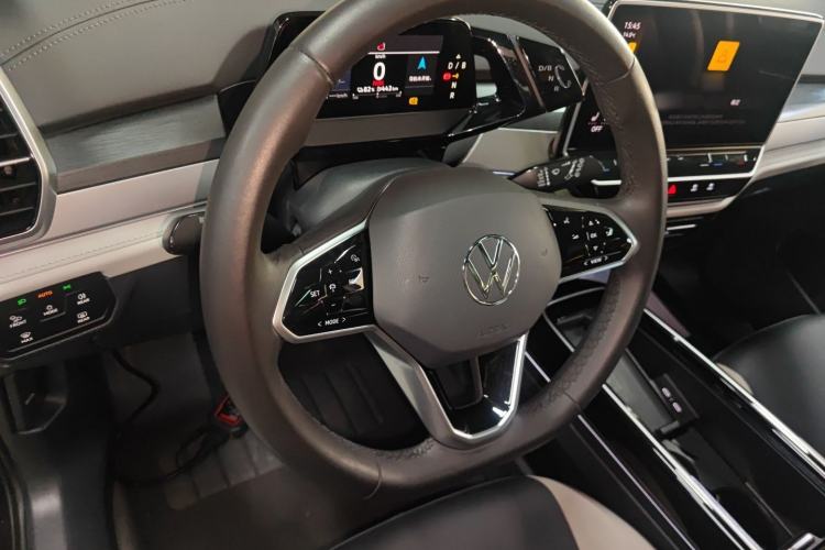 Used Volkswagen ID.6 CROZZ 2021 Long-Range PURE+ Edition