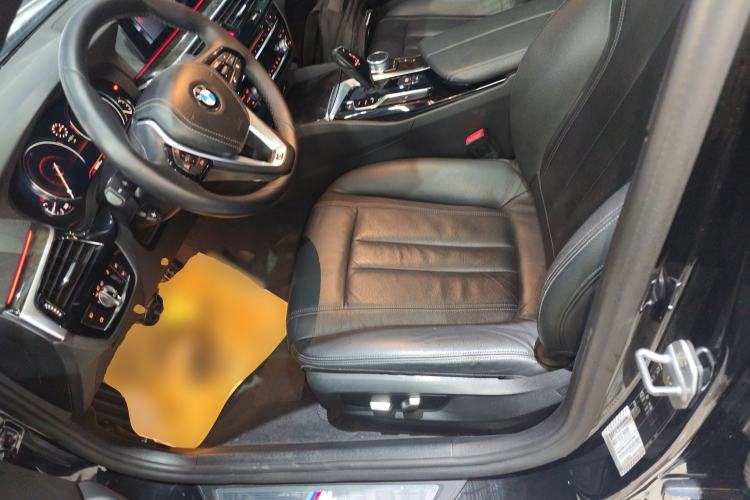 Used BMW 5 Series 2018 530Li Leading Model M Sport Package