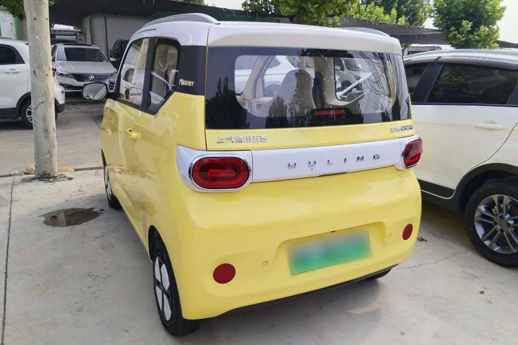 Used Wuling Hongguang MINIEV 2024 3rd Generation 215km Advanced Version
