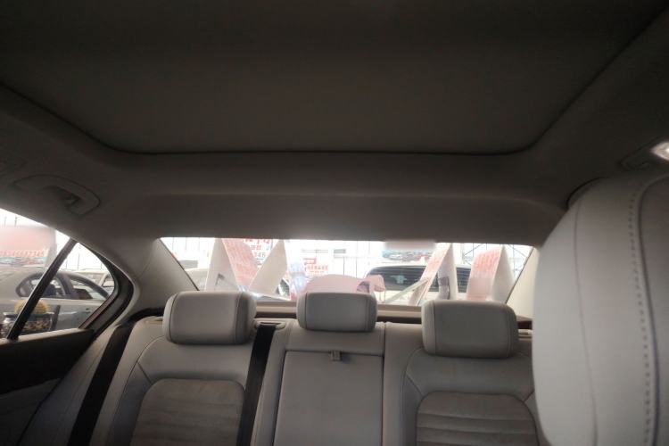 Used Volkswagen Magotan 2017 330TSI DSG Luxury Model
