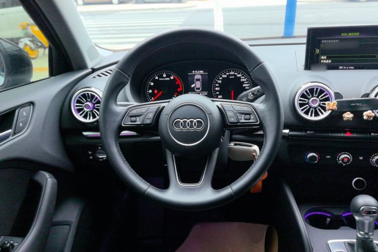 Used Audi A3 2019 Limousine 35 TFSI Ambition China V
