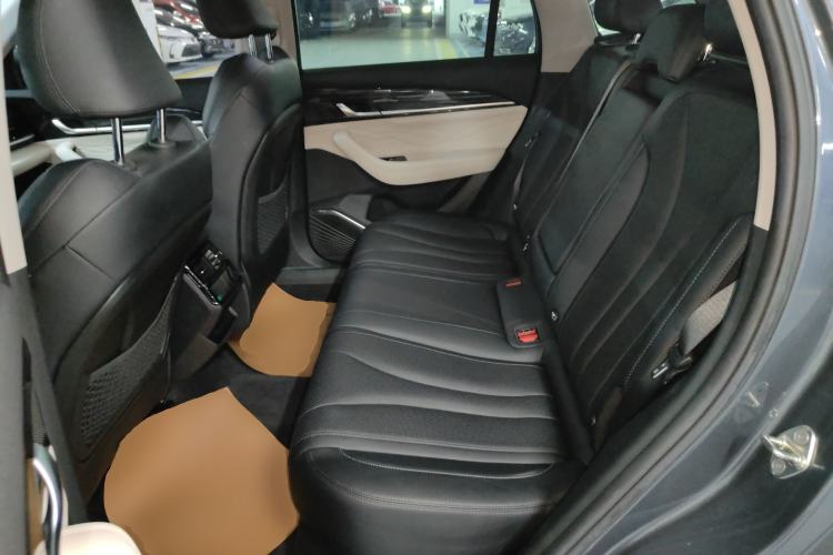 Used Geely Auto Monjaro L 2023 2.0TD High-Power Automatic Two-Wheel Drive Flagship Version
