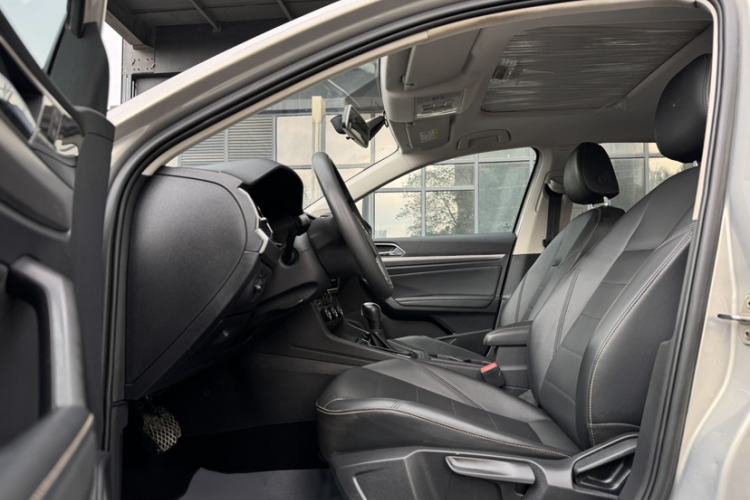 Used Volkswagen Lavida 2019 1.5L Automatic Comfort Edition China VI Standard
