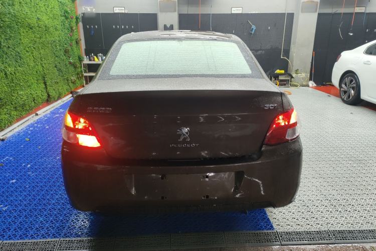 Used Peugeot 301 2014 1.6L Automatic Luxury Edition