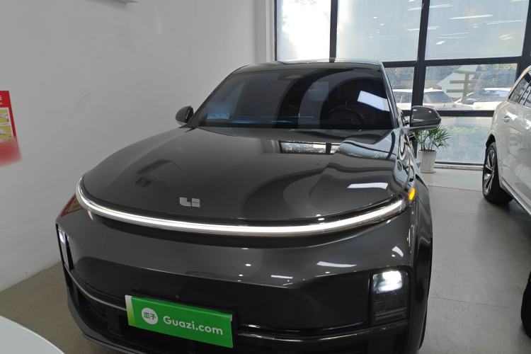 Used Li Auto L8 2023 Pro Model
