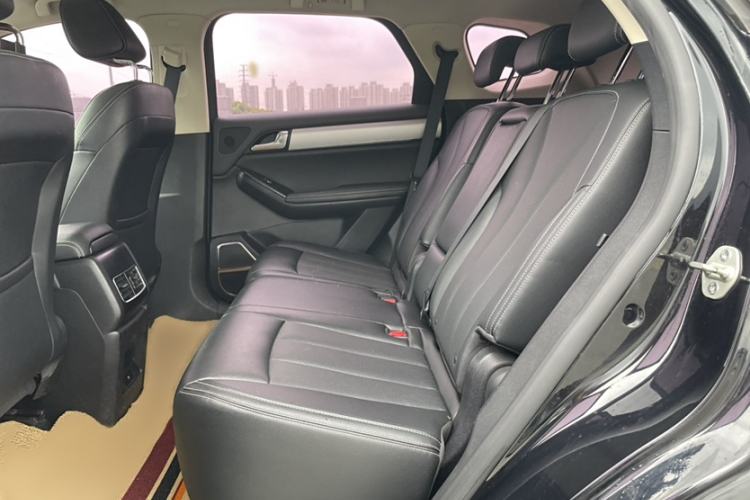 Used BYD Tang 2019 2.0T Automatic SmartConnect Luxury Edition 5 Seats China VI Standard
