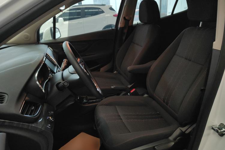 Used Buick Encore 2018 18T Automatic Two-Wheel Drive Urban Fashion Model