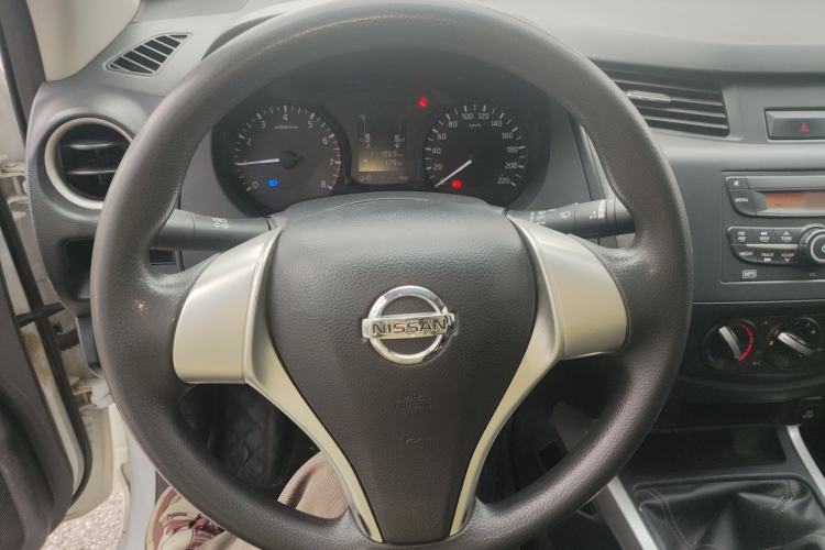 Used Nissan Navara 2017 2.5L Manual Two-Wheel Drive Standard Edition QR25