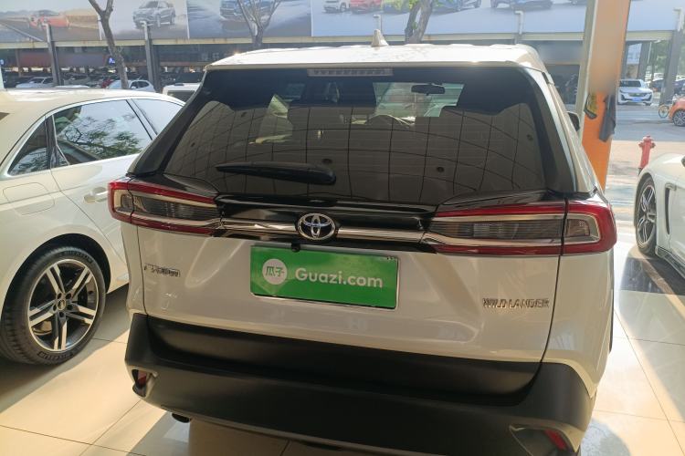 Used Toyota Wildlander 2022 Updated Version 2.0L CVT Two-Wheel Drive Leading Edition
