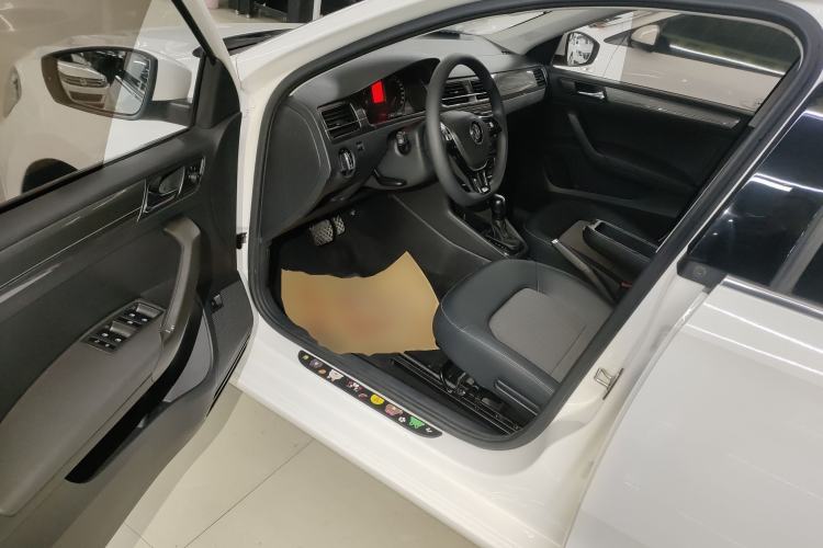 Used Volkswagen Santana 2019 1.5L Automatic Comfort Edition China VI Standard
