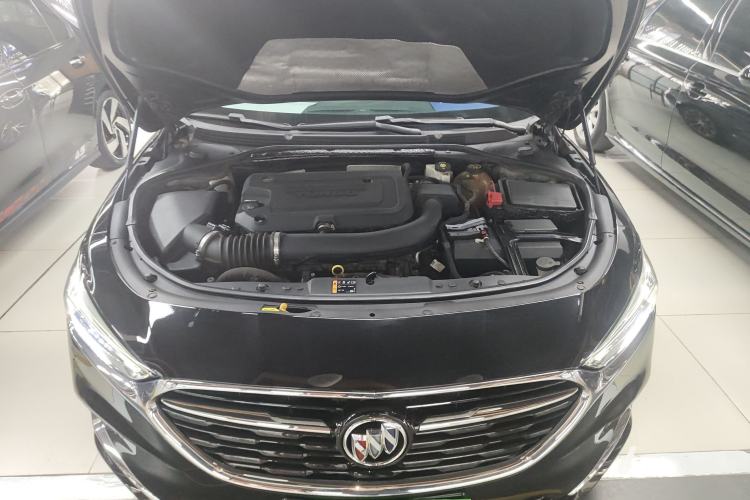 Used Buick LaCrosse 2019 28T Luxury Model
