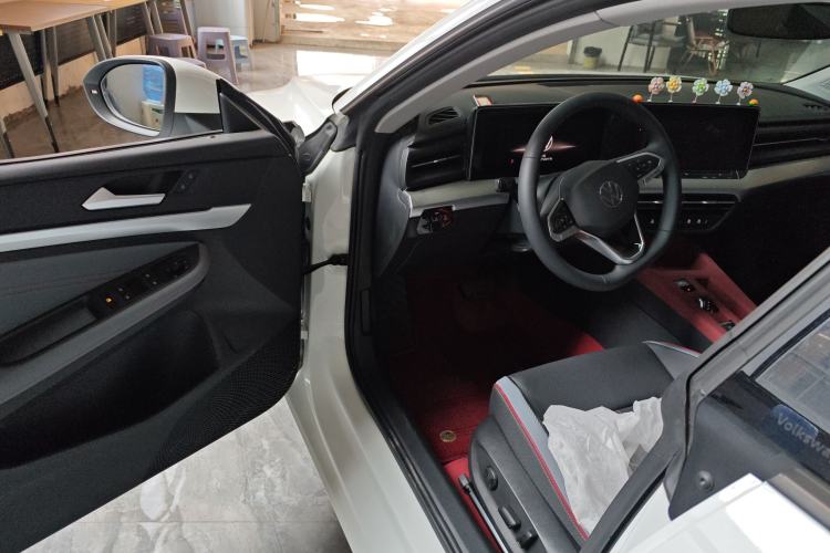 Used Volkswagen Lamando 2025 Lavida L 280TSI DSG Spicy Edition
