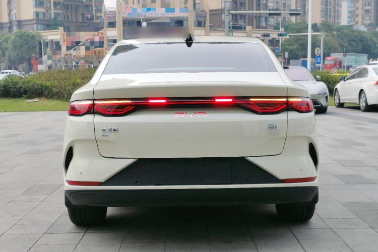 Used BYD Qin L 2025 EV 545KM Beyond Version
