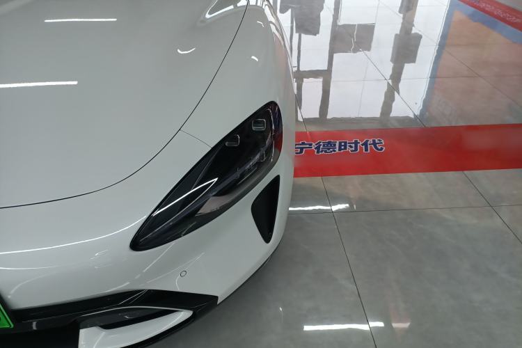 Used  SU7 2024 Rear-Drive Ultra-Long Range Advanced Pro-Level Intelligent Driving Version
