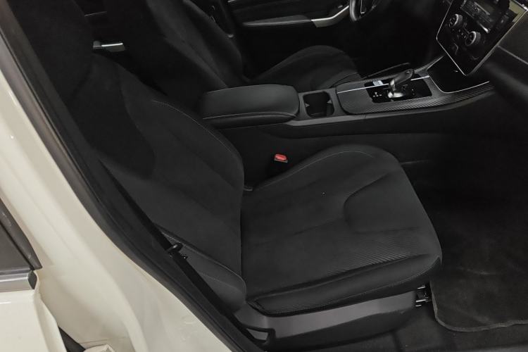 Used Venucia Venucia D60EV 2023 PLUS Comfort Edition RJ Model
