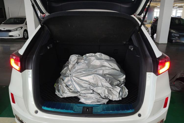 Used Honda UR-V 2017 240TURBO Two-Wheel Drive Luxury Edition China V
