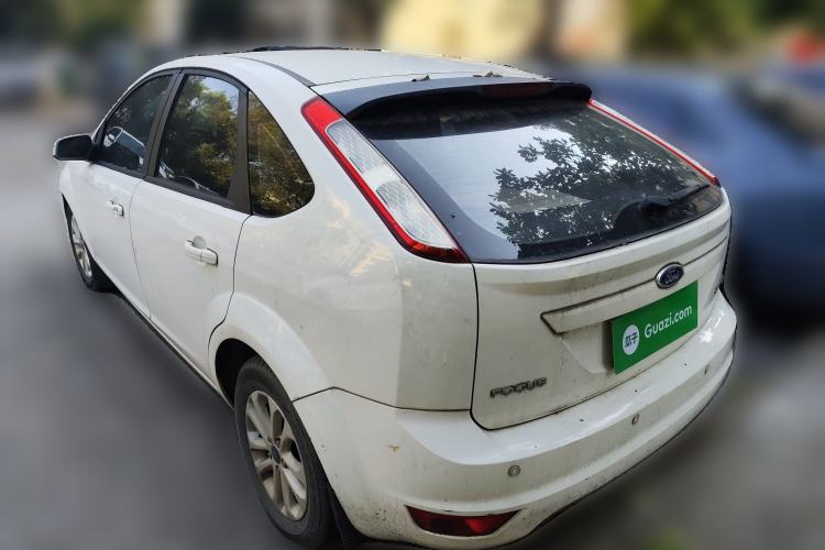 Used Ford Focus 2013 Hatchback Classic 1.8L Automatic Base Model
