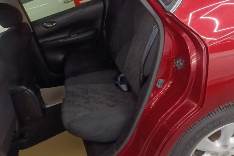 Used Nissan Tiida 2011 1.6L CVT Comfort Model
