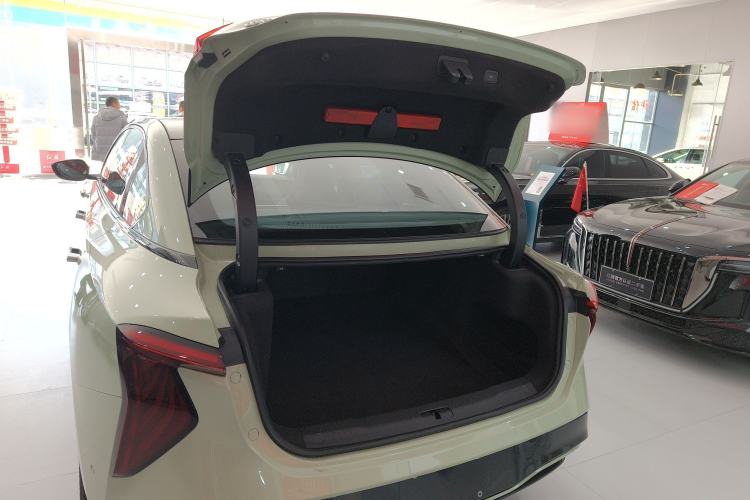 Used Hongqi EH7 2024 690 Pro