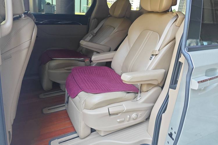 Used Buick GL8 2018 ES 28T Flagship Model China VI Standard
