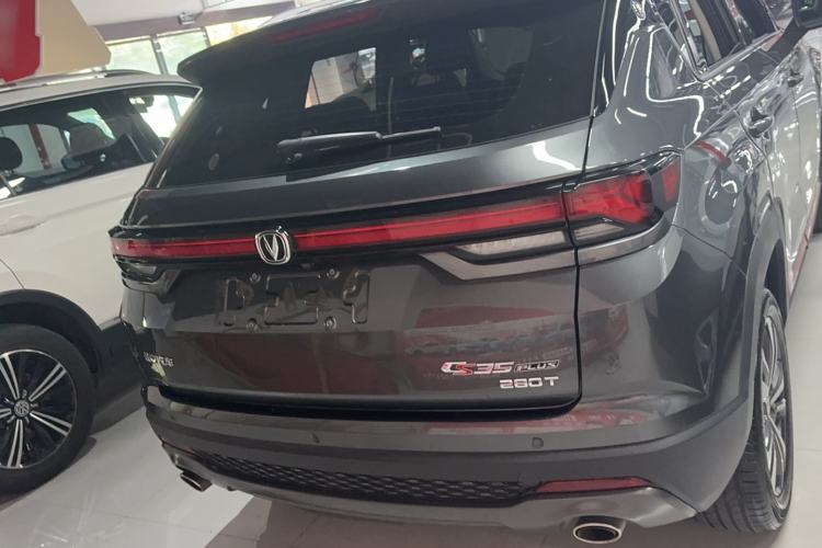 Used Changan CS35PLUS 2021 Revised Version Blue Whale NE 1.4T DCT Luxury Edition
