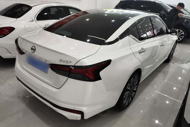 Used Nissan Teana 2022 2.0L XL-TLS Enjoyment Edition
