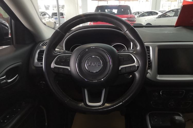 Used Jeep Compass 2017 200T Automatic Family Edition