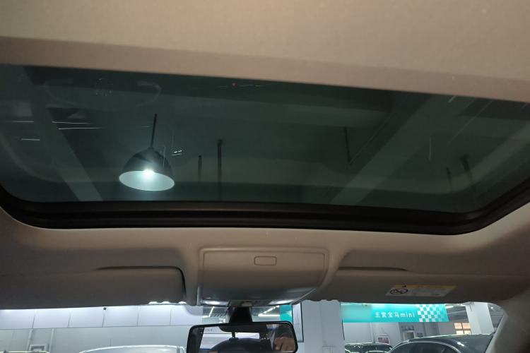 Used Volkswagen Tiguan L 2024 330TSI Automatic Two-Wheel Drive Smart Edition