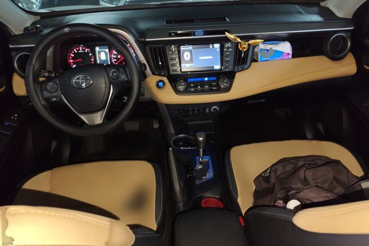 Used Toyota RAV4 2016 2.0L CVT Two-Wheel Drive Smart Edition China V Standard