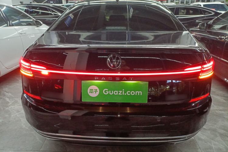 Used Volkswagen Passat 2023 330TSI Starry Luxury Edition
