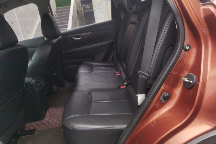 Used Nissan X-Trail 2014 2.0L CVT Comfort Edition 2WD
