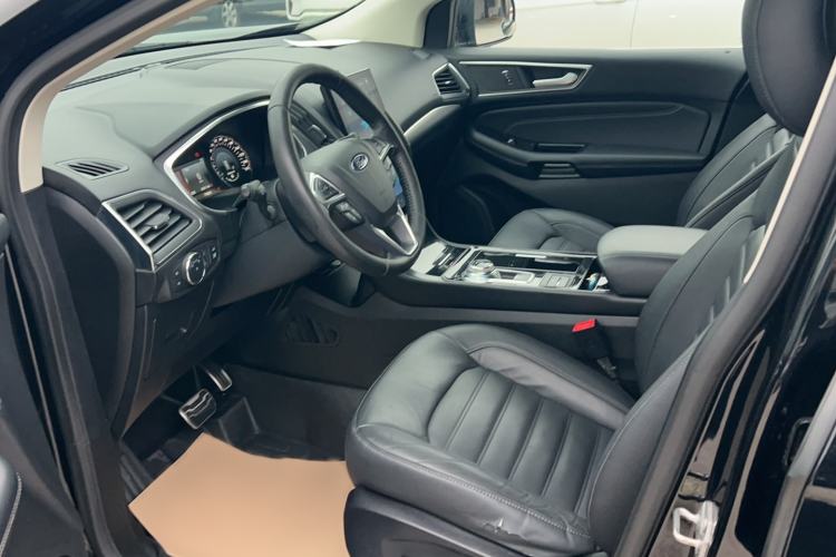 Used Ford Edge 2020 EcoBoost 245 Two-Wheel Drive Titanium 7-Seater
