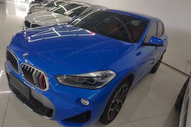 Used BMW X2 2019 sDrive25i Luxury Model with M Off-Road Package China VI Emission Standard
