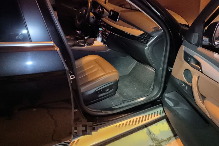 Used BMW X6 2015 xDrive35i Leading Model
