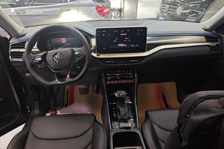 Used Skoda Kodiaq 2023 Facelifted TSI330 5-Seater Two-Wheel-Drive Luxury Edition
