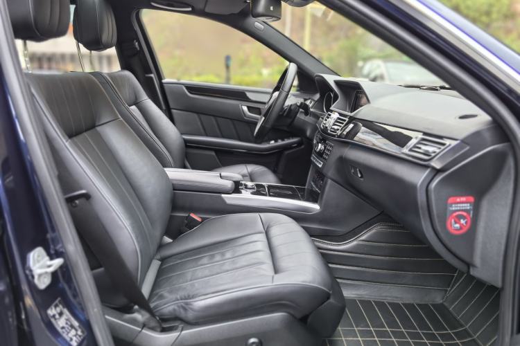 Used Mercedes-Benz E-Class 2015 E 260 L Sport Luxury Model
